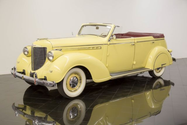 1938 Chrysler Imperial Eight Convertible Sedan