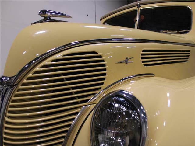 1938 Ford 4 Door Convertible