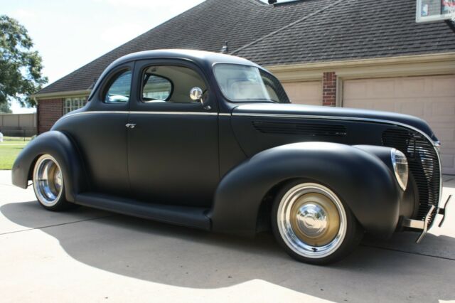 1938 Ford Coupe Deluxe