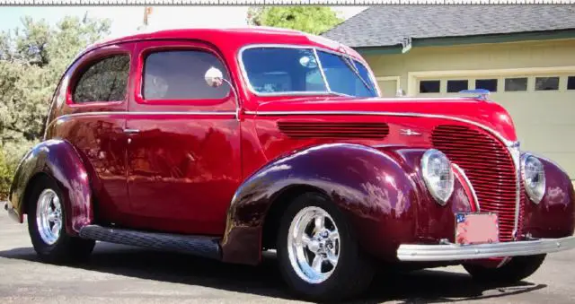 1938 Ford Deluxe