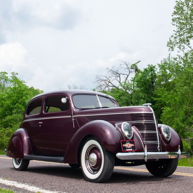 1938 Ford DeLuxe Tudor