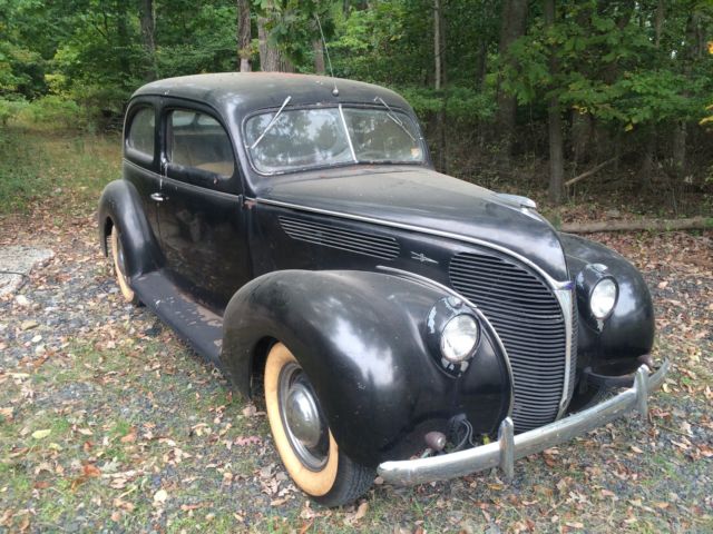 1938 Ford TudoorOther Delux