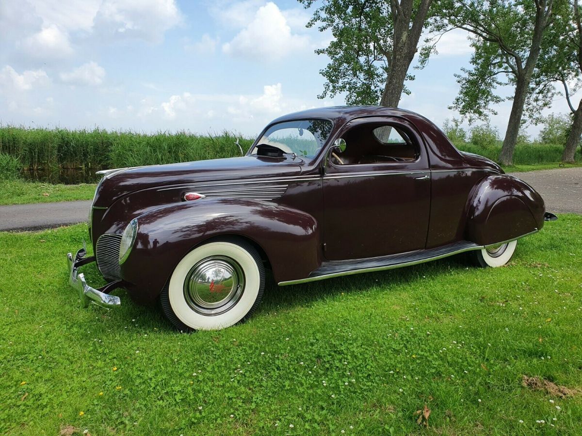 1938 Lincoln Zephyr