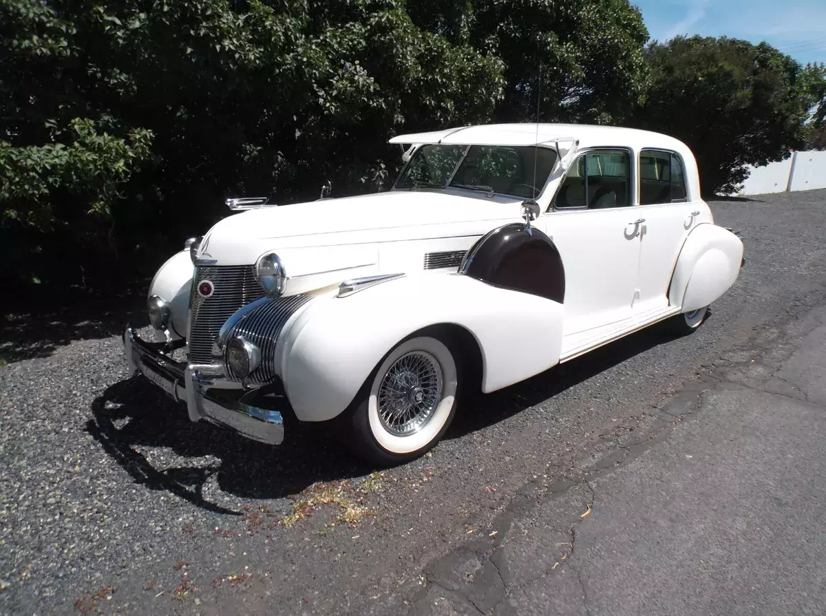 1939 Cadillac Fleetwood