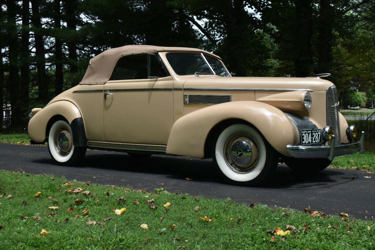 1939 Cadillac La Salle MODEL 50 CONVERTIBLE