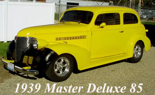 1939 Chevrolet Master DeLuxe 85 2 Door Sedan