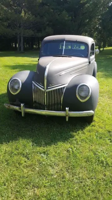 1939 Ford Deluxe deluxe