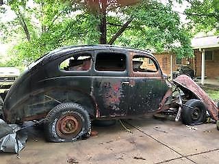 1939 Ford Sedan