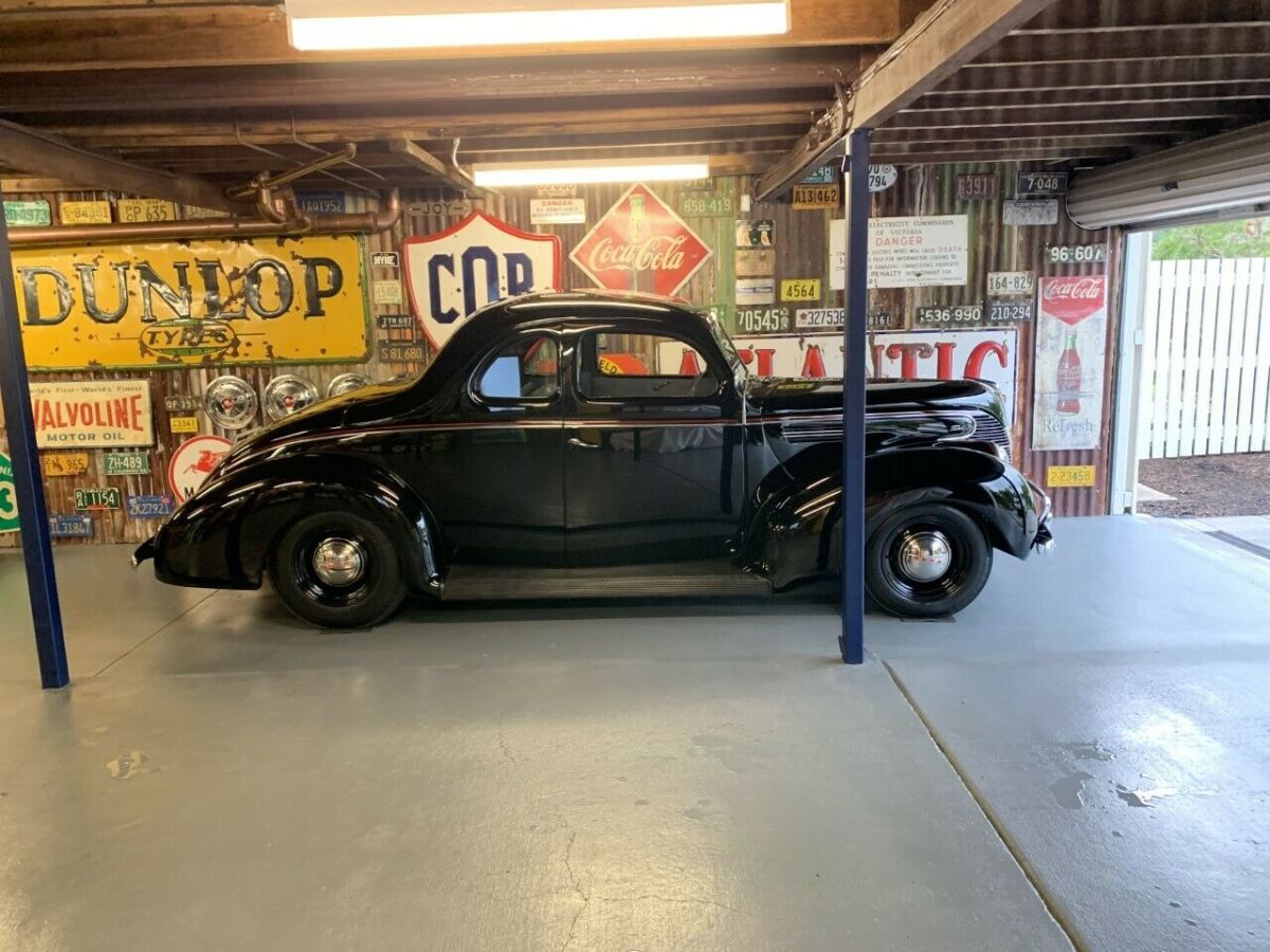 1939 Ford Other grey