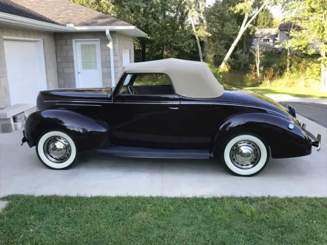 1939 Ford Covertible