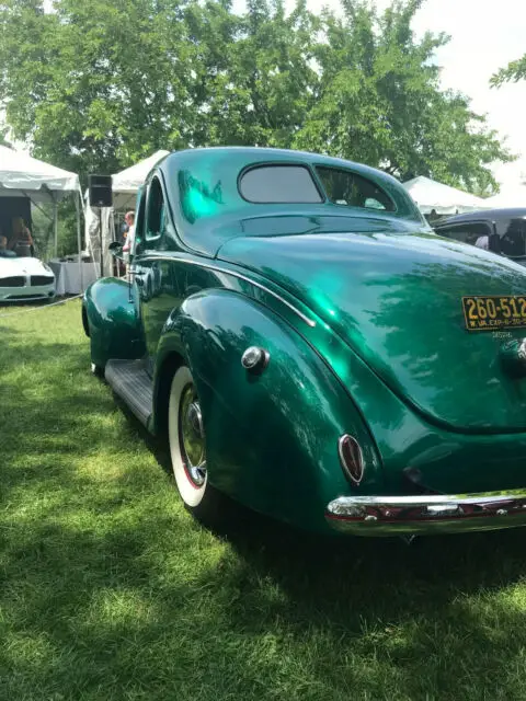 1939 Ford Deluxe Coupe