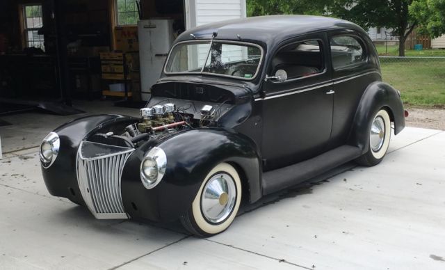 1939 Ford Deluxe