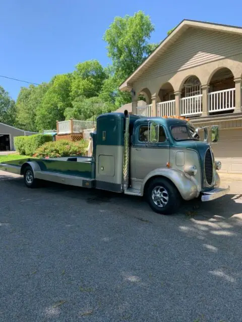 1939 Ford COE