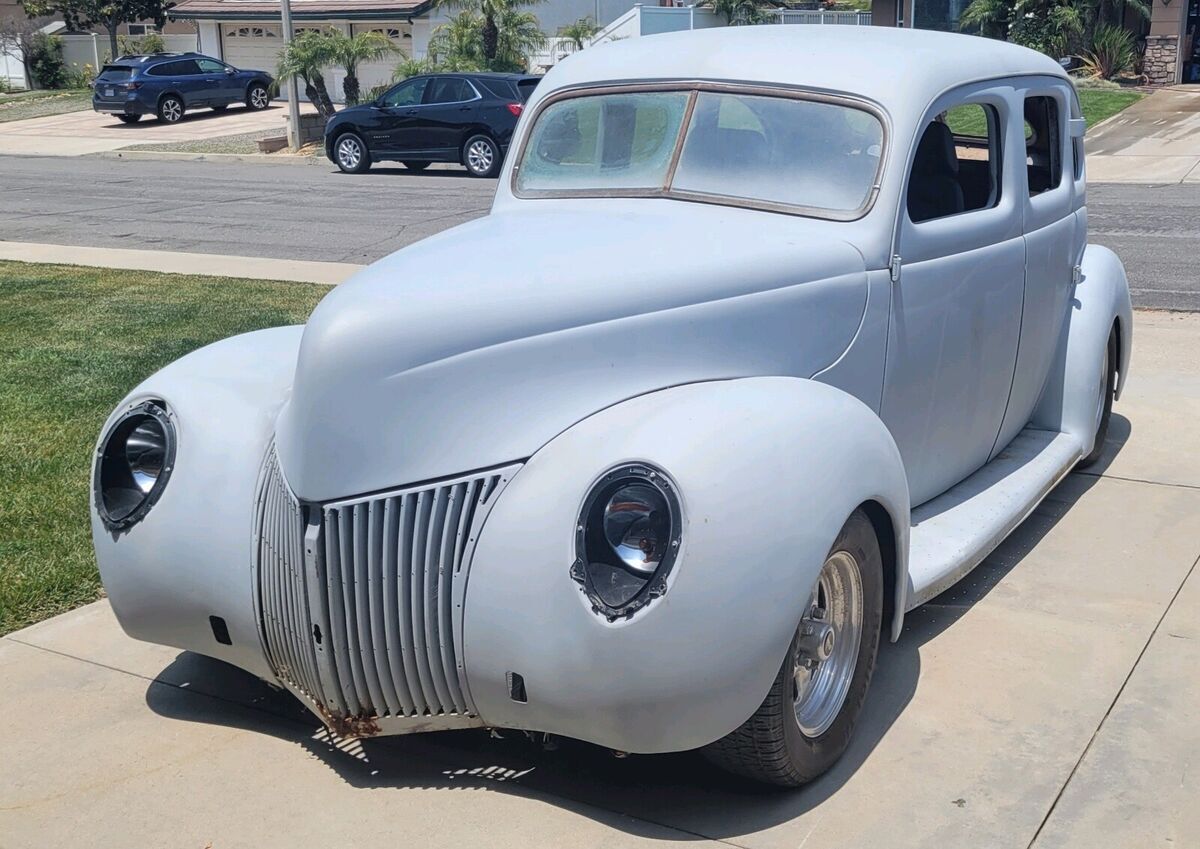 1939 Ford XL deluxe