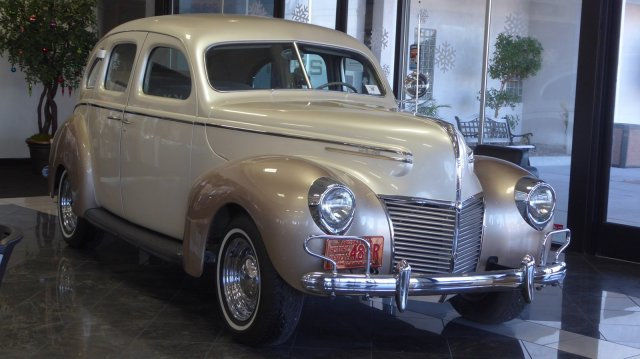 1939 Mercury A99 --