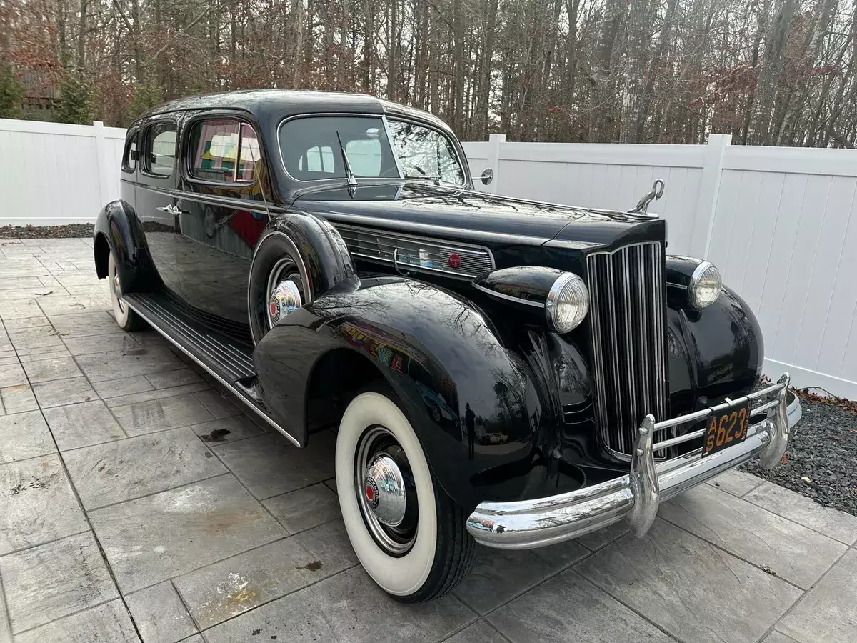 1939 Packard 1700 limo