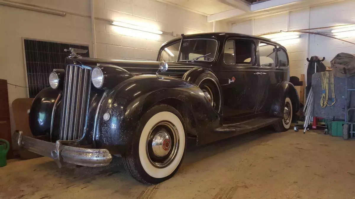 1939 Packard