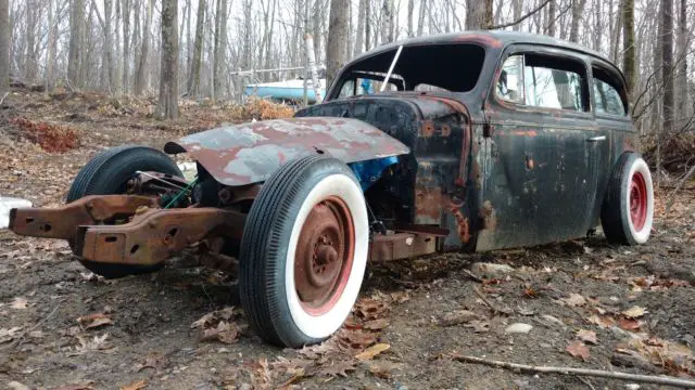 1939 Pontiac 2 Door Coupe