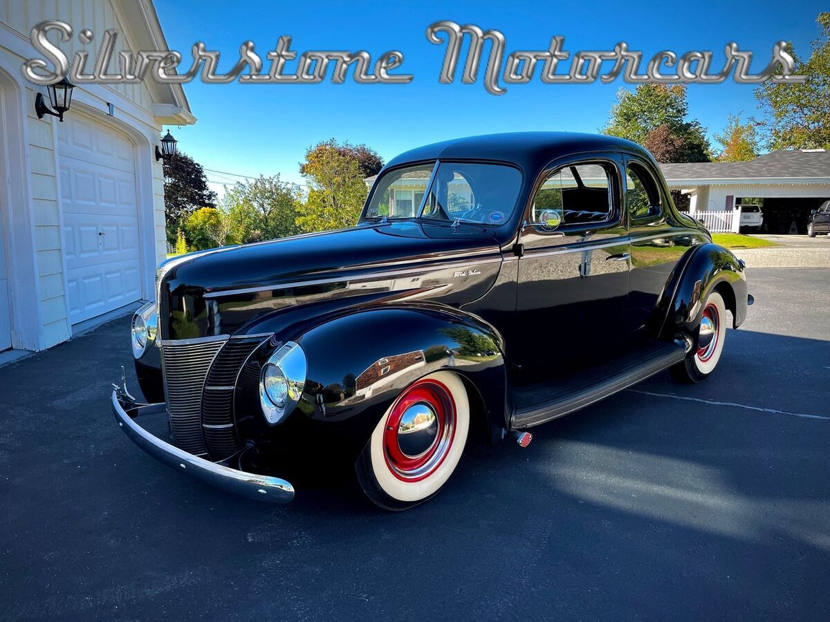 1940 Ford Deluxe Hot Rod Coupe