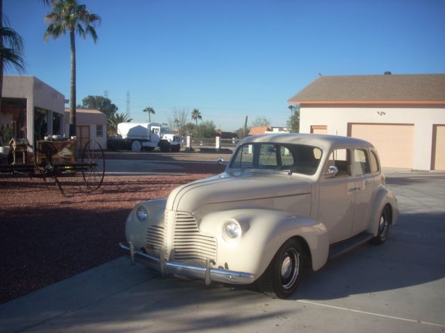 1940 Buick 4 door sedan