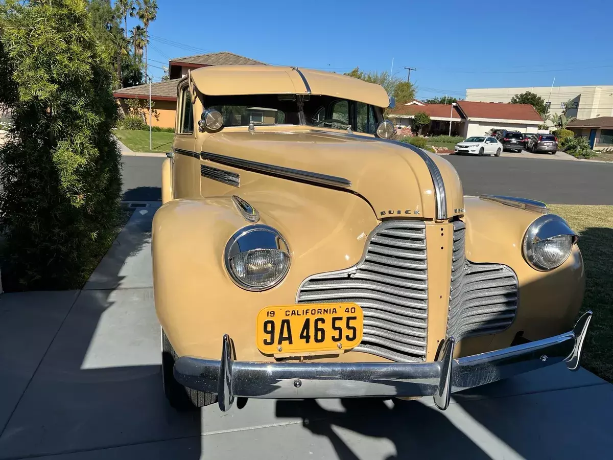 1940 Buick Special rear suicide doors