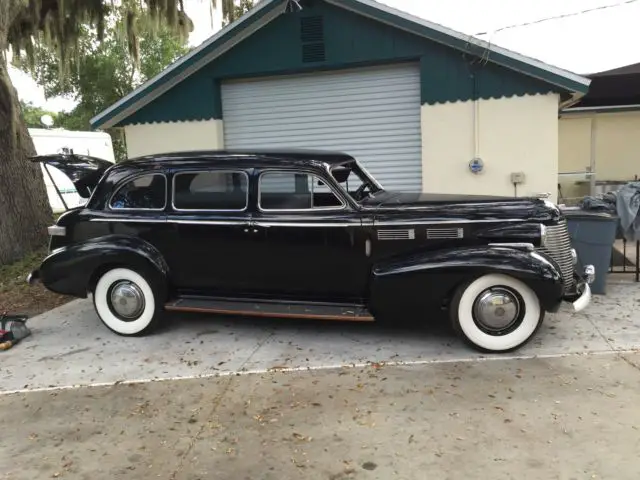 1940 Cadillac Fleetwood model 72