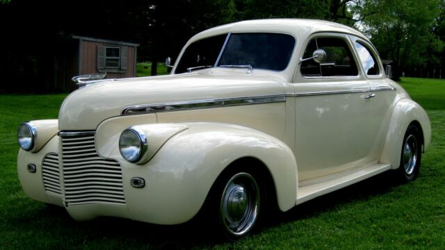 1940 Chevrolet Super Deluxe Coupe Steel Custom Street-Rod