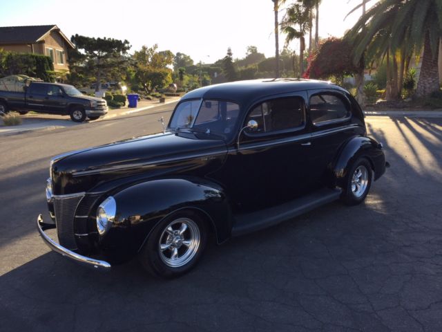 1940 Ford Ford 2 Door Sedan Delux