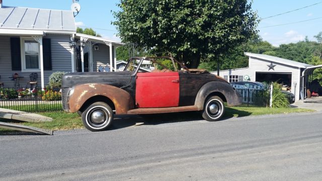 1940 Ford FORD DELUXE  CONVERTIBLE  DELUXE