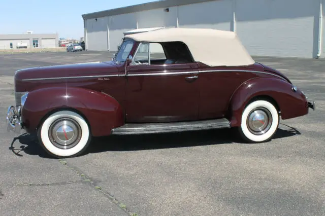 1940 Ford Deluxe Convertible Convertible