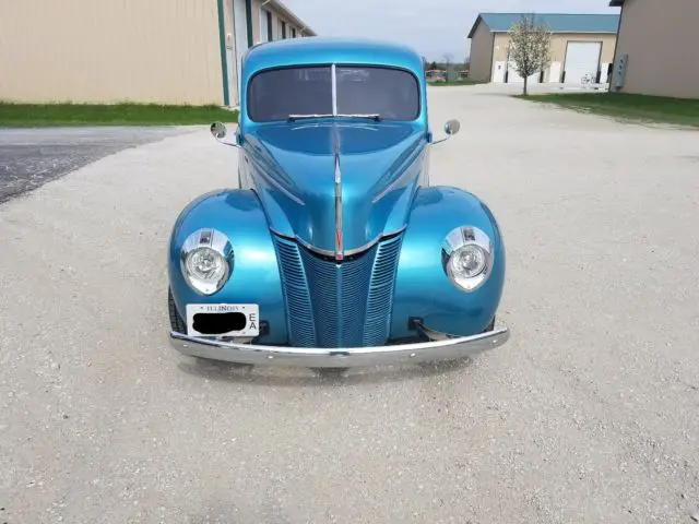 1940 Ford Deluxe