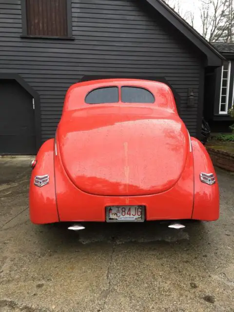 1940 Ford Coupe Deluxe