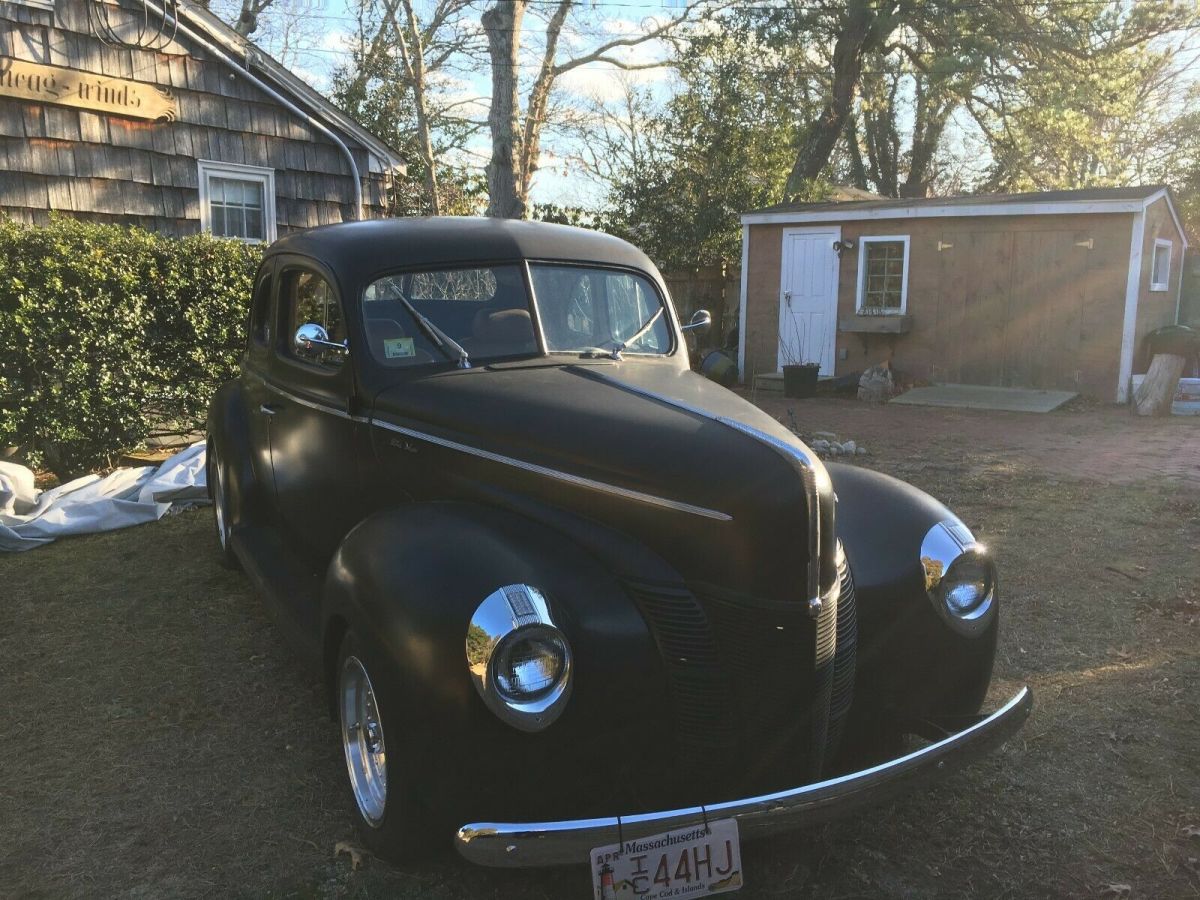 1940 Ford Deluxe