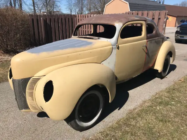 1940 Ford Deluxe Coupe Deluxe