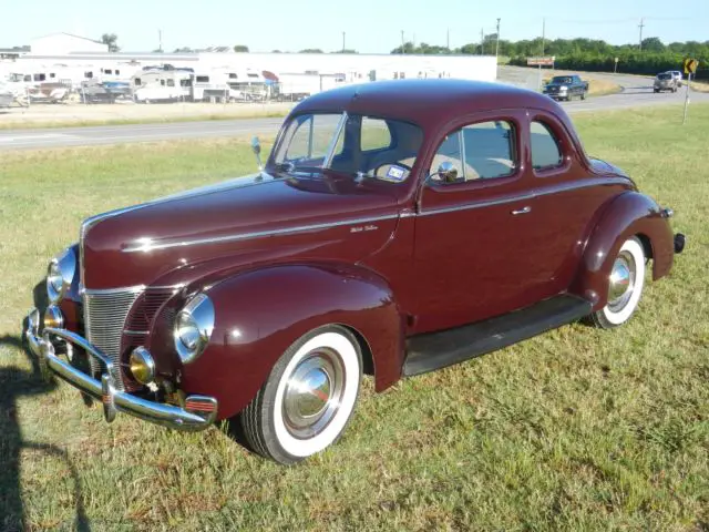 1940 Ford Deluxe Coupe Deluxe