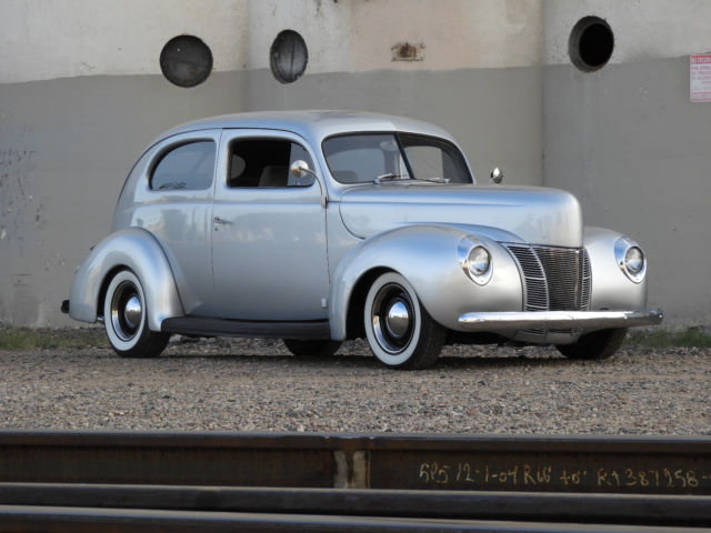 1940 Ford Deluxe Air Ride, Fuel Injection, Full Power!