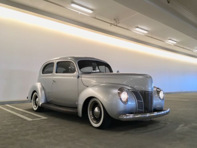 1940 Ford Deluxe