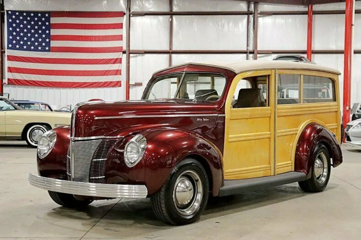 1940 Ford Deluxe Woodie