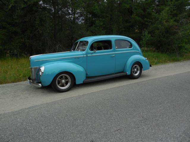 1940 Ford Deluxe