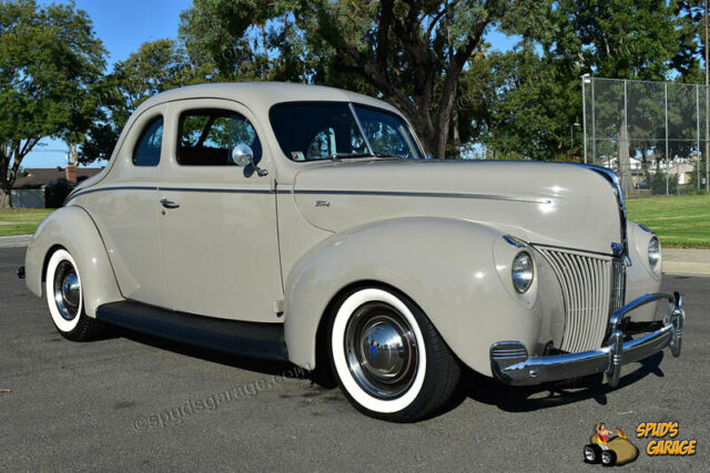 1940 Ford Standard Business Coupe Traditional Resto-Rod