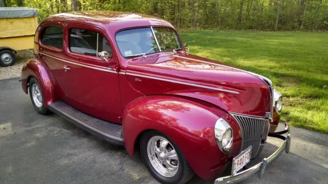 1940 Ford 2 Door Sedan Standard