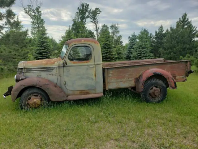 1940 International Harvester Other Original