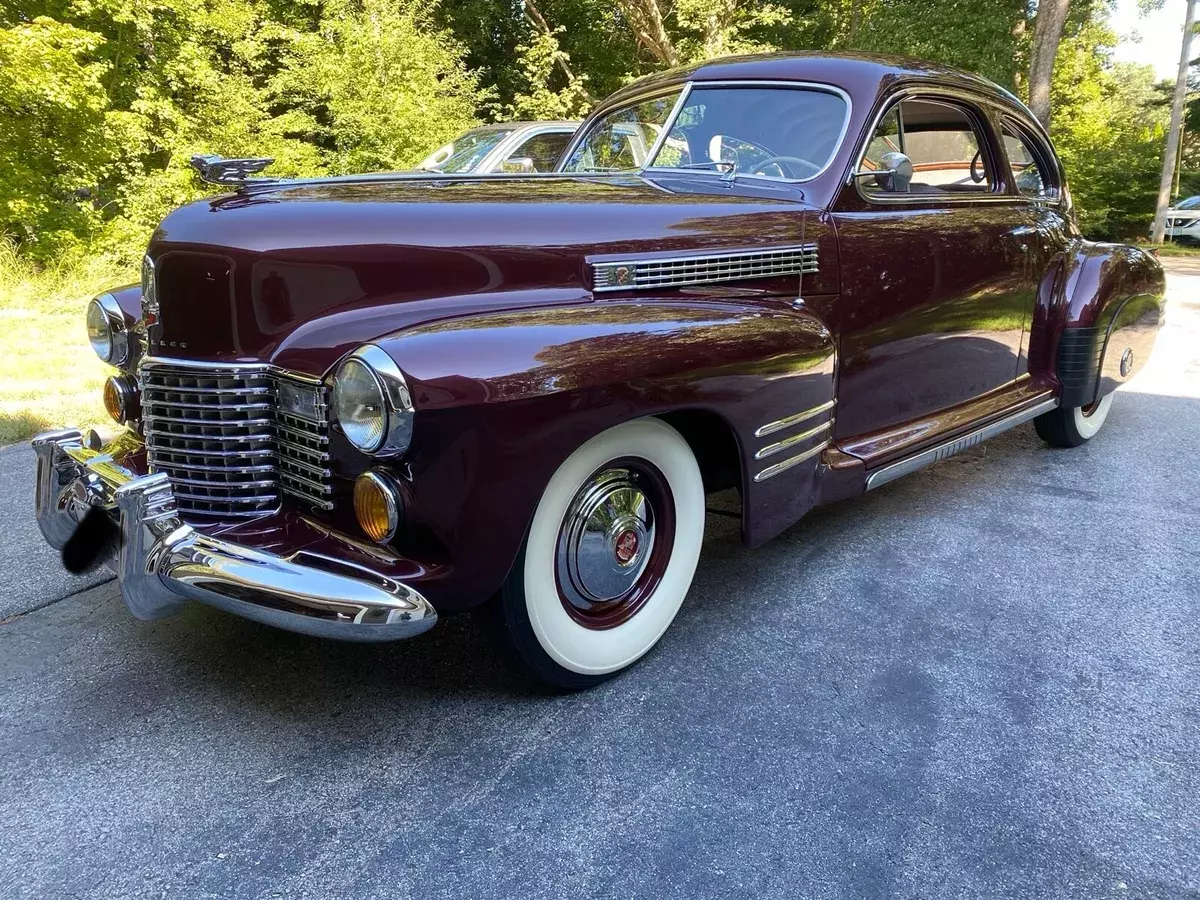 1941 Cadillac 61 Sedanette