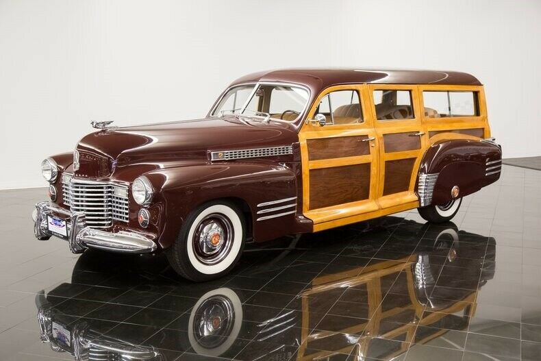 1941 Cadillac Series 61 Woodie