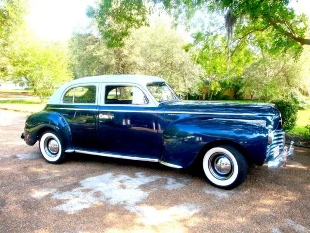 1941 Chrysler New Yorker Town Sedan