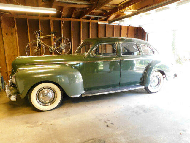1941 Chrysler Windsor Series 4-Door