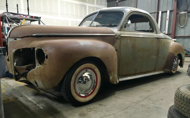 1941 Dodge Luxury Liner  Luxury Liner