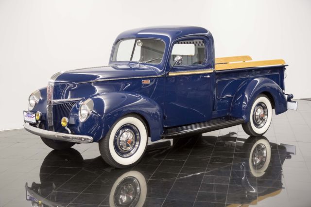 1941 Ford Deluxe Pickup