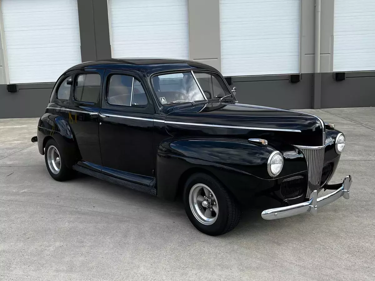 1941 Ford Super Deluxe