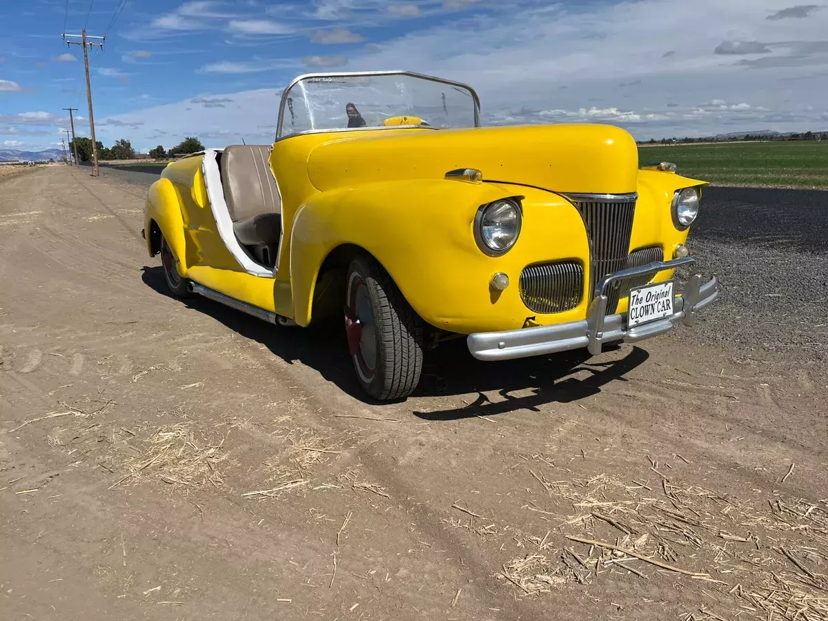 1941 Ford Super Deluxe Clown Car